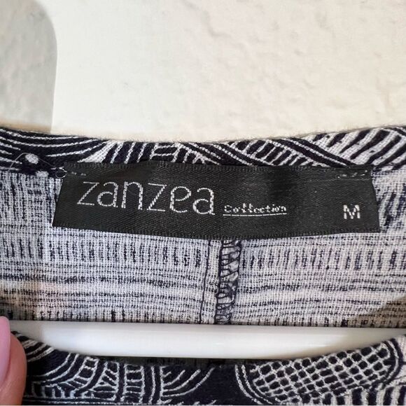 NWOT ZAGZEA dress with pockets 🌺 medium - Picture 2 of 6